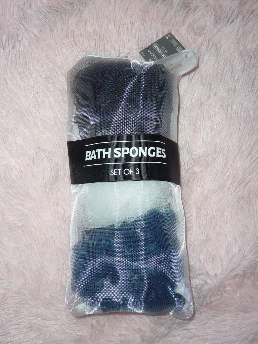 NWT Celavi Gift Set of 3 Bath Shower Sponges in Mesh Bag